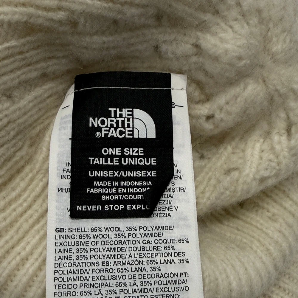 The North Face Urban Patch Beanie Cream Wool Blend Ribbed Cuffed Hat‎ One Size